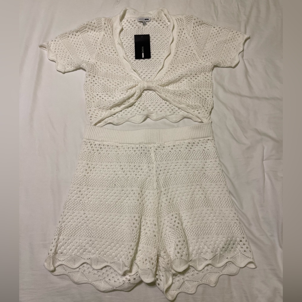 White crotchet coord shorts set- FashionNova, 1XL, new